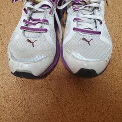PUMA　プーマ　スニーカーの画像