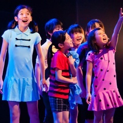 ブロードウェイの方法で学べる演劇・ミュージカル総合スクール（演技・ダンス・歌唱）School of BTW大阪校・東京校＜2022新年度受講者募集＞〜『WEST SIDE STORY』『BILLY ELLIOT』演出家に学ぶ‼️〜の画像