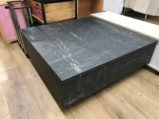 LOWYA（ロウヤ）のローテーブル（ブラック）です。【トレファク東大阪店】