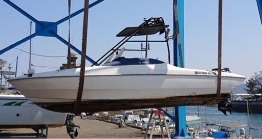 ヤマハ　SRV ウエイクボード　船外機70馬力