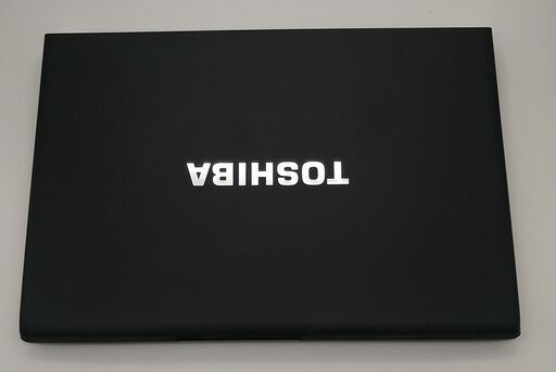東芝ノートパソコン i5（中古）4GBのメモリ、SSD120GB,13.3画面、Intel HD Graphics 3000、Wind