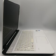 Necノートパソコン C（中古）4GBのメモリ、SSD120GB,15.6画面、Intel