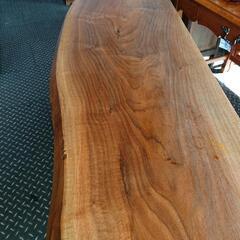 値下げしました✨天然木の 一枚板カウンターの画像