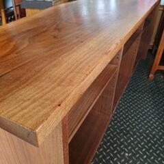 値下げしました✨天然木の 一枚板カウンターの画像