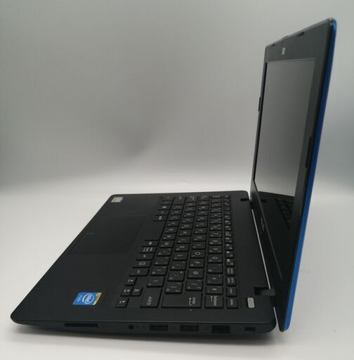 Asusノートパソコン C（中古）4GBのメモリ、SSD120GB,11.6画面、Intel HD Graphics、Windows1