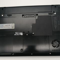 東芝ノートパソコン i3（中古）4GBのメモリ、SSD120GB,13.3画面、Intel HD Graphics 3000、Windows11, Office2021, Photoshop2021, Illustrator2021,Corel2021,FilmoraX等.の画像