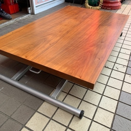 昇降テーブル【店頭取引限定】【中古品】早い者勝ち！?足立区近郊配送可能！ 