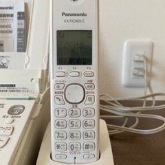 Panasonic  おたっくす ファクス・電話 KX-PD303（ホワイト）子機1台・取扱説明書の画像