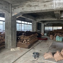 内装解体工事スタッフ募集！未経験でも高待遇、月収30万保証東京／埼玉/千葉スタッフ募集！！！の画像