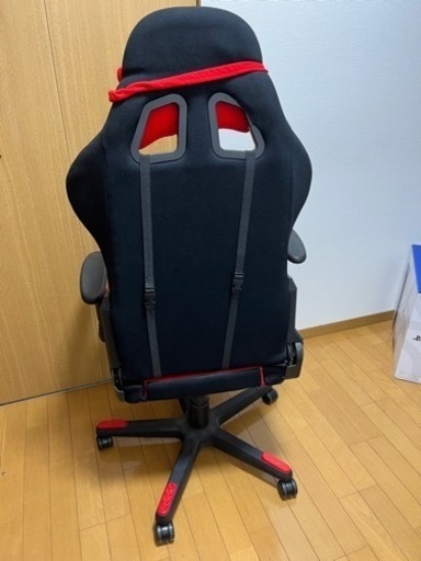 DXRacer ゲーミングチェア　椅子　デスクワーク