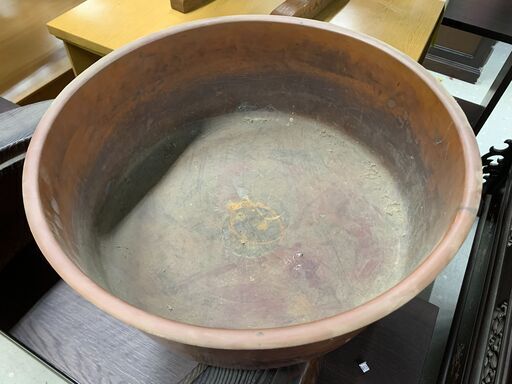 ★来店限定★　□切り株火鉢　現状渡し 実りの秋の象徴 秋の象徴を、用の美とともに♪ 鋭いいがに覆われた栗の 