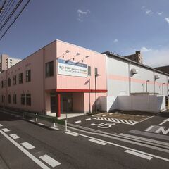 【Wワーク、学生、短時間OK】テニスコーチ/フロントスタッフ募集