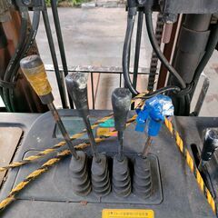 トヨタ　EVホークリフト　１トン　上昇3ｍ　スライド0.4ｍ　ナガツメの画像