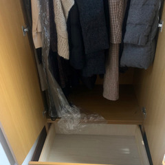 組み立て式クローゼットの画像