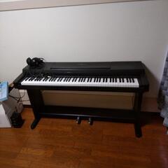 電子ピアノ　ヤマハ　Clavinova CLP-550　