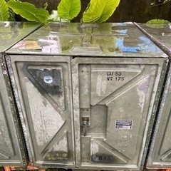 希少】【残り3個早い者勝ち‼︎】米軍 FRP 軽量 コンテナ②