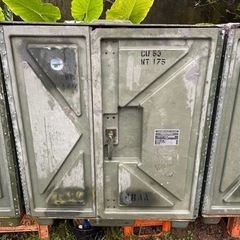 希少】【残り3個早い者勝ち‼︎】米軍 FRP 軽量 コンテナ②