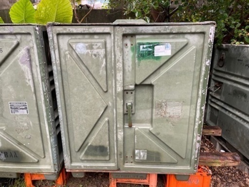 【希少】【残り1個早い者勝ち‼︎】米軍 FRP 軽量 コンテナ③