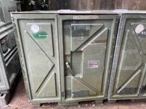 【希少】【早い者勝ち‼︎】米軍 FRP 軽量 コンテナ⑤