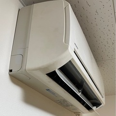予定者決まりました。HITACHI エアコン白くまくん　2013年製　無料　取り外し出来るかたの画像