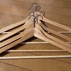 ハンガー(木製)差し上げますの画像