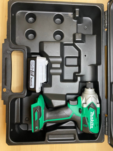 中古 マキタ M697DSX 14V 充電式 インパクトドライバ