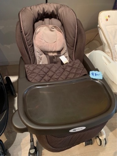 ■店頭引取限定■美品☆アップリカ　電動ベビーラック　ユラリズムオートHIDX♫定価61600円