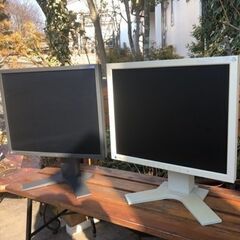 ０円　ナナオ　国産　EIZO flexscan モニター二台 1...