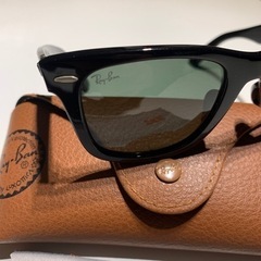 Ray-Ban の画像