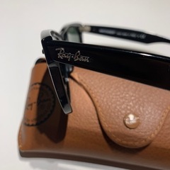 Ray-Ban の画像