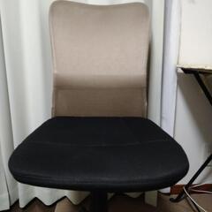 パソコンチェア・デスクチェア　ベージュの画像