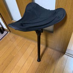 立ち椅子　折りたたみ式の画像