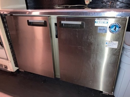 業務用冷蔵庫　ホシザキ