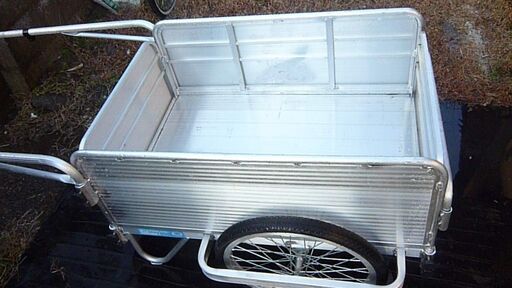 （お渡し者様が決まりましたので質問を終了させて頂きます）組み立て式ノーパンクアルミリヤカー（AKR-80）中古良品