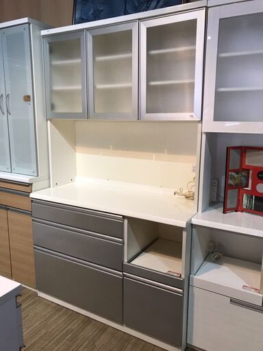 大型！　収納力抜群！　キッチンボード　リサイクルショップ札幌　買取本舗　西野店