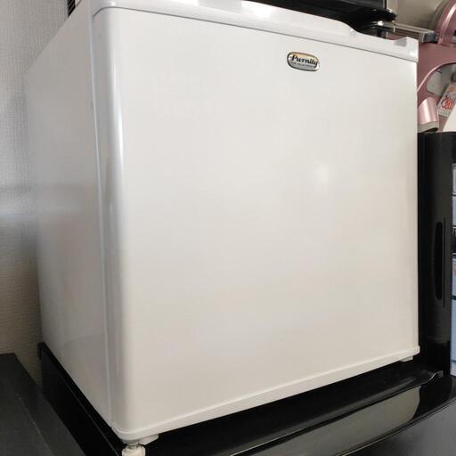 ■中古品 Purnity フィフティ 46L1ドア冷蔵庫 FR-46NL-WH 2015年製 ◎