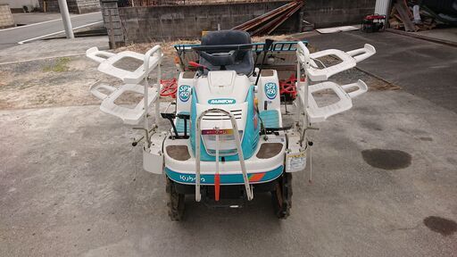 除草剤散布機付き～～新しいバッテリー交換済み　田植機 4条 クボタ SPJ450 ガソリンエンジン