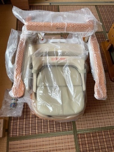 木製ポータブルトイレ　新品未使用　　TOTO製ウォッシュレット装備