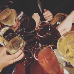 2/20昼飲みしたい人集まれー🍻