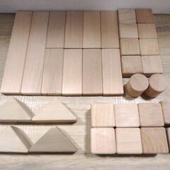 ★ 新札幌発 ★ 材木屋 積み木 つみき トラック ハンドクラフト / 幼児玩具 知育玩具 木製 おもちゃ / 1160 ★の画像
