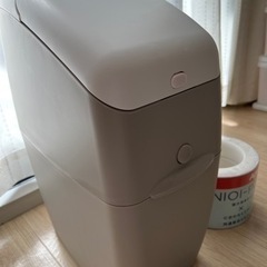 アプリカ オムツゴミ箱 カセット3個付き