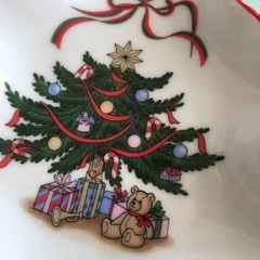 テディーベア柄のクリスマスツリー型小皿の画像