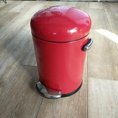 【お譲りします】赤色ゴミ箱