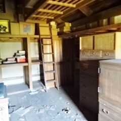 豪邸　富豪　別荘　旧家　名家　蔵　質のある片付け作業を致します。　古物許可証を取得して居ますので高価買取いたします。 - 不用品処分