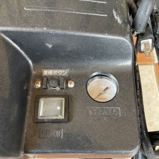 makita エアコンプレッサ　AC220N