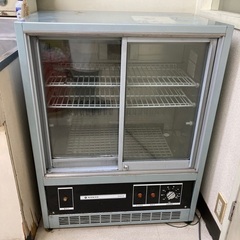 【ジャンク】無料:薬品用保冷庫※冷えが悪いです
