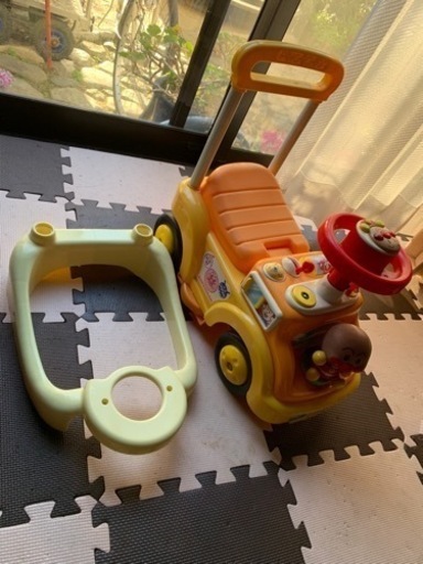 アンパンマン車