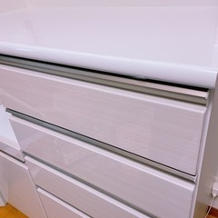 引き渡し待ち 美品• ニトリ キッチンボード(ポスティア100KB WH)