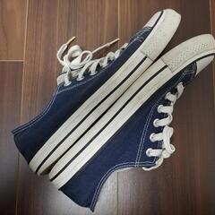 スニーカー　メンズ　27㎝の画像