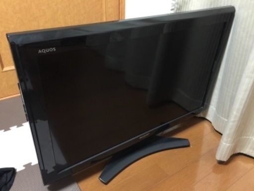 アクオス  テレビ  32型